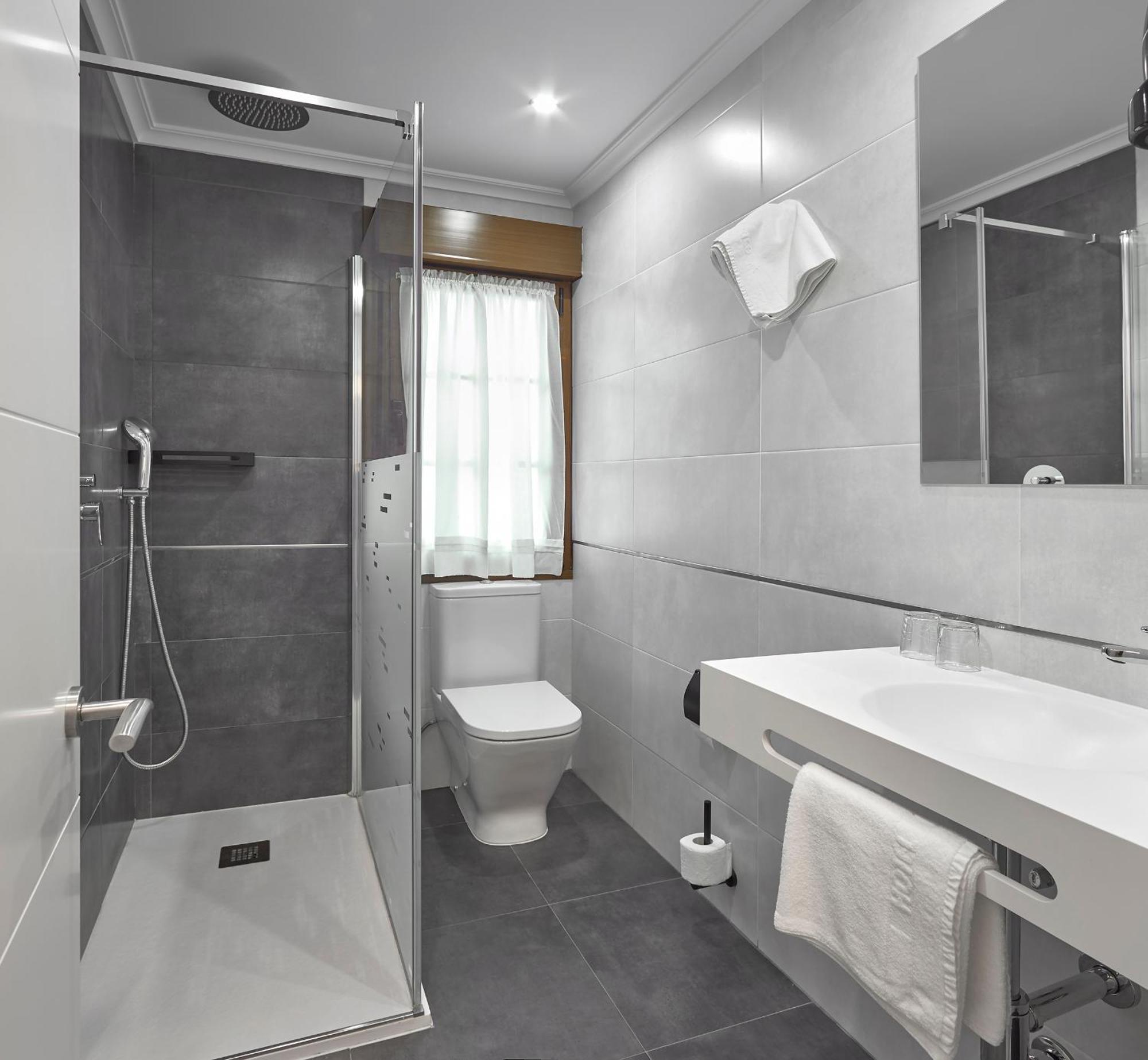Hotel Rico Luarca Buitenkant foto