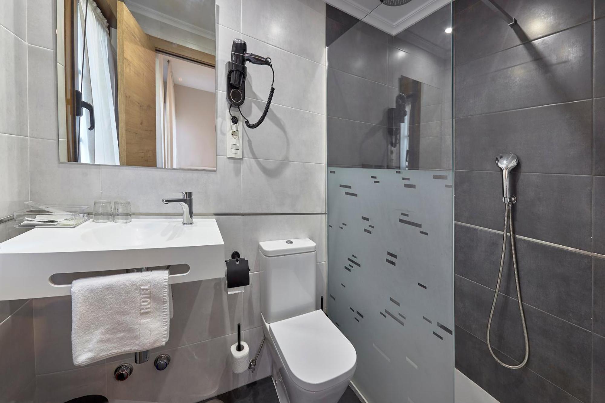 Hotel Rico Luarca Buitenkant foto