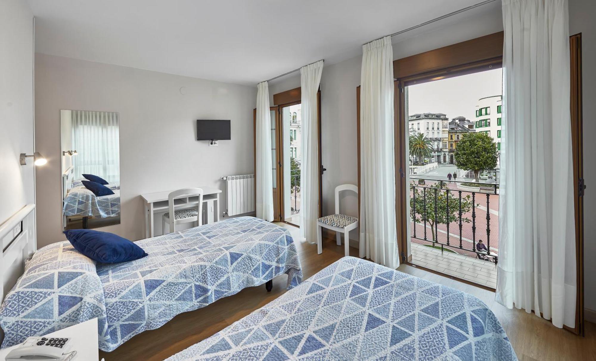 Hotel Rico Luarca Buitenkant foto